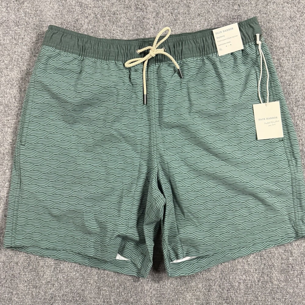 Fair Harbor Bayberry Trunks Mens XL Green Wave Mesh Lined Swim Shorts Beach NEW